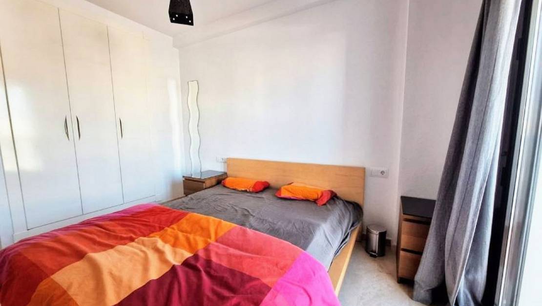 Sale - Apartment - Orihuela - Villamartin