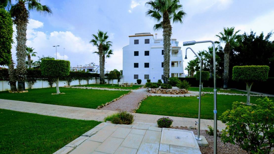 Sale - Apartment - Orihuela - Villamartin