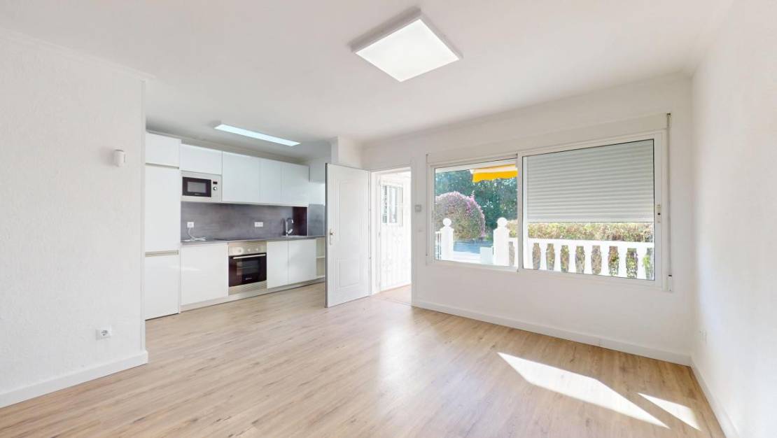 Sale - Apartment - Orihuela - Villamartin