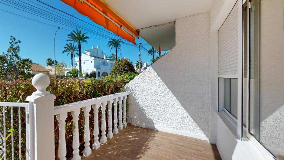 Sale - Apartment - Orihuela - Villamartin