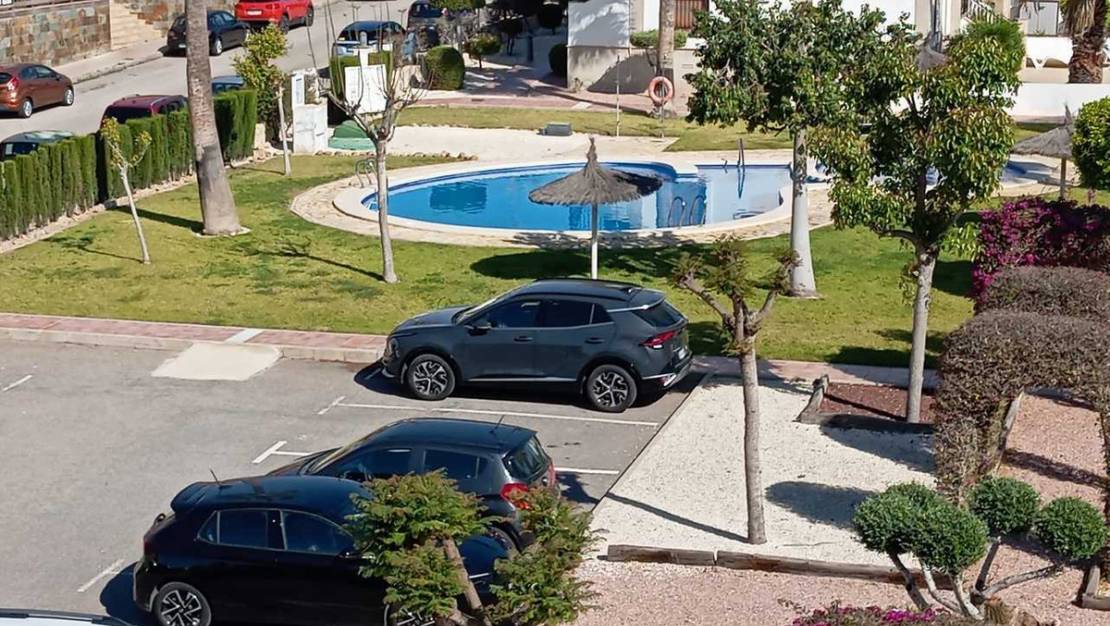 Sale - Apartment - Orihuela - Villamartin