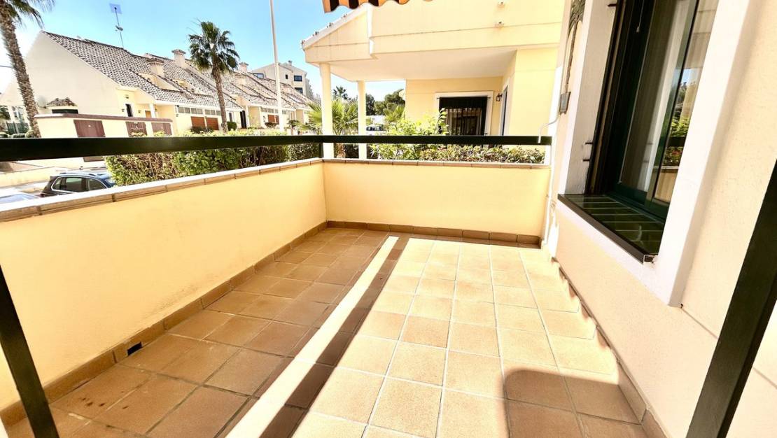 Sale - Apartment - Orihuela - Villamartin