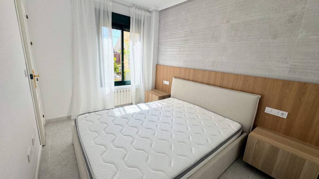 Sale - Apartment - Orihuela - Villamartin