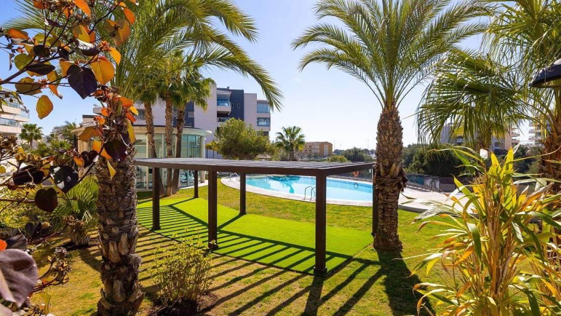 Sale - Apartment - Orihuela - Villamartin