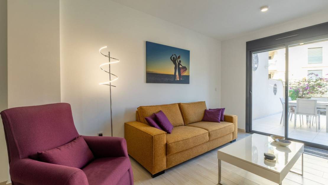 Sale - Apartment - Orihuela - Villamartin