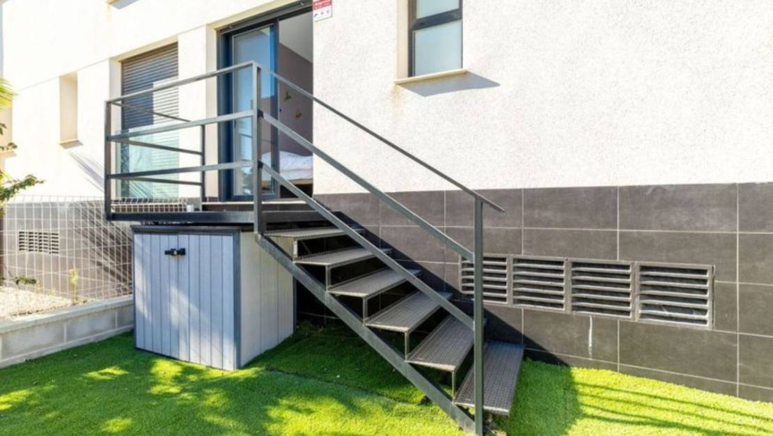 Sale - Apartment - Orihuela - Villamartin