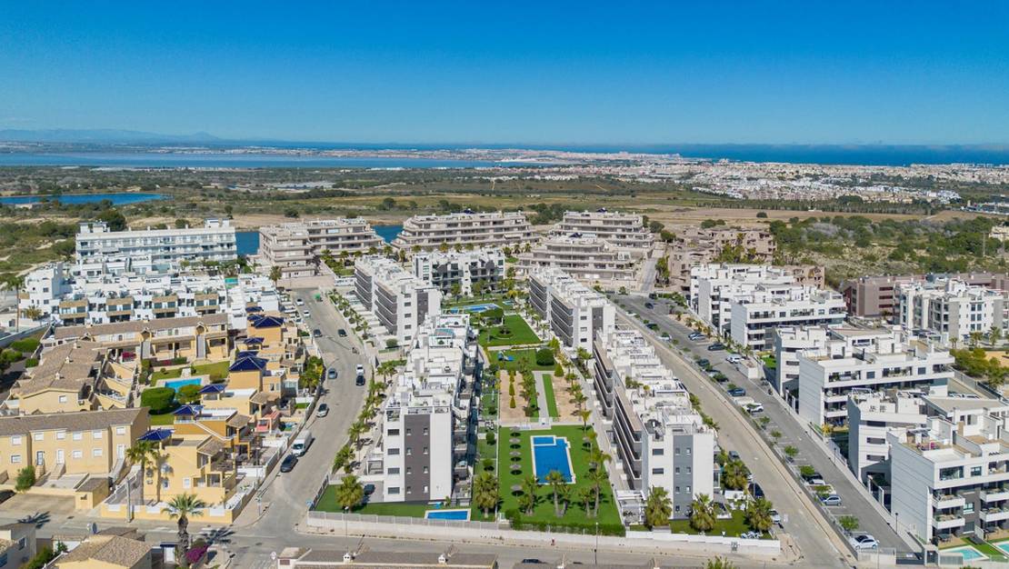 Sale - Apartment - Orihuela - Villamartin