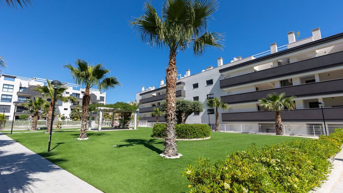 Sale - Apartment - Orihuela - Villamartin