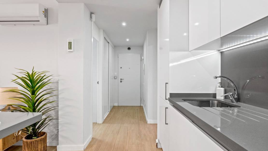 Sale - Apartment - Orihuela - Villamartin