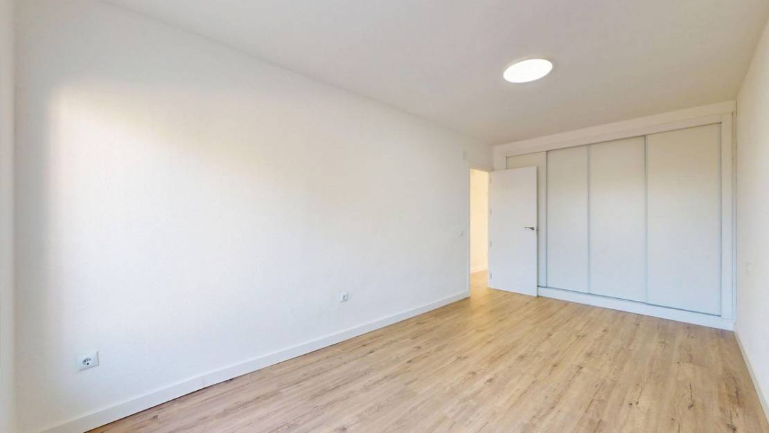 Sale - Apartment - Orihuela - Villamartin