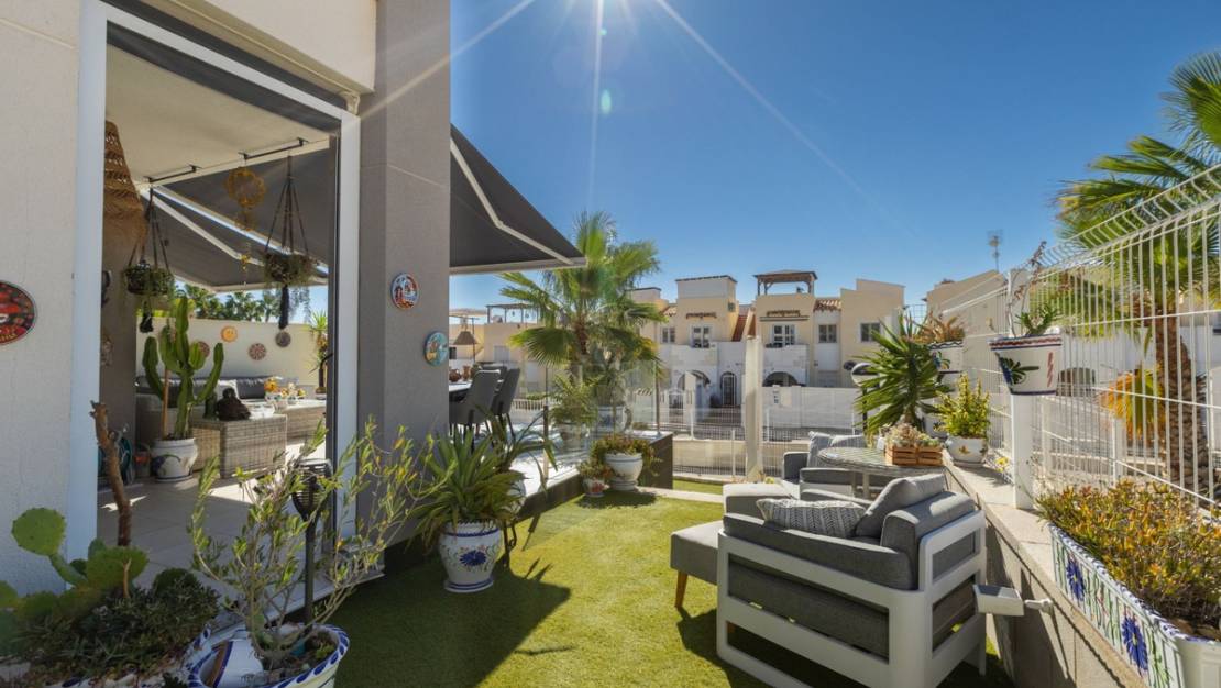 Sale - Apartment - Orihuela - Villamartin