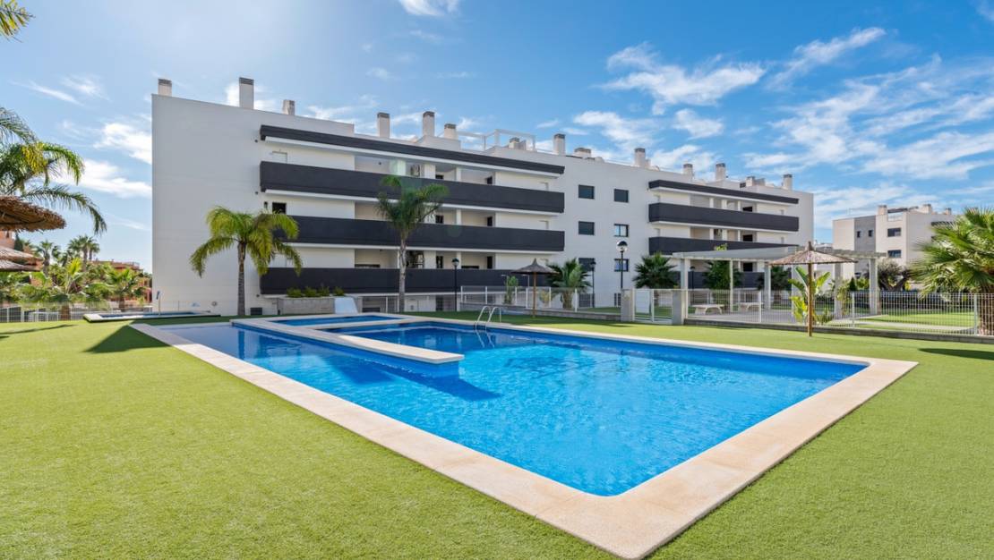 Sale - Apartment - Orihuela - Villamartin