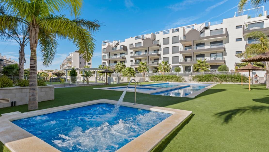 Sale - Apartment - Orihuela - Villamartin