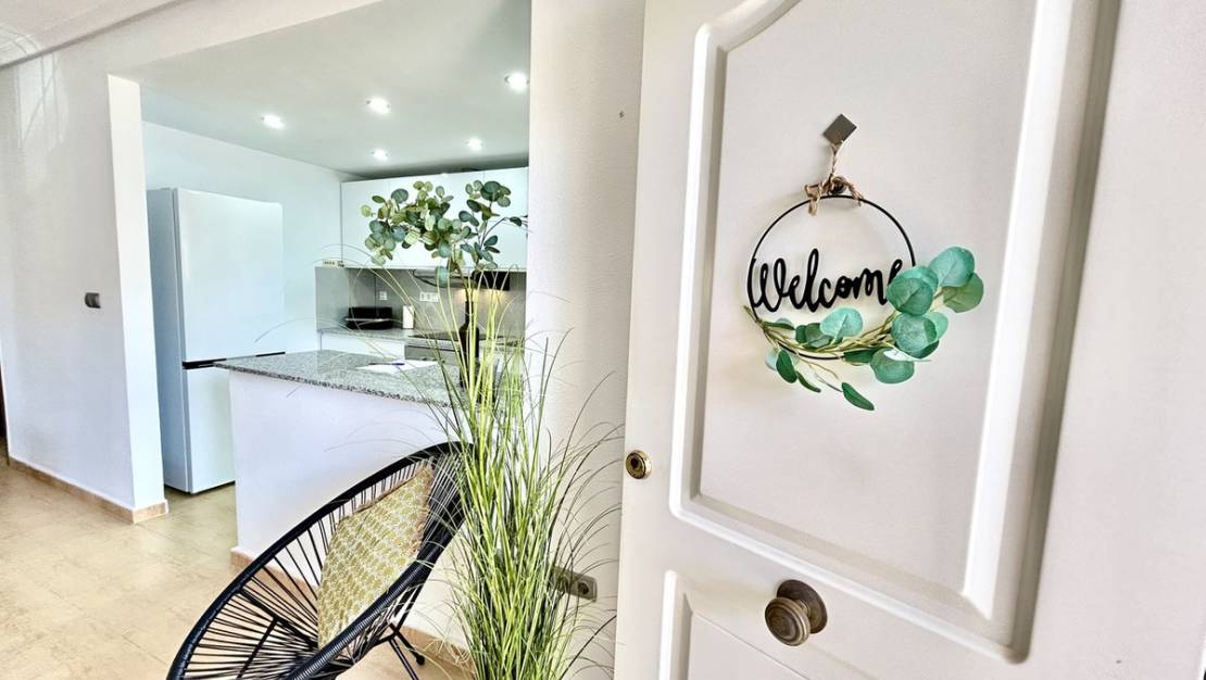 Sale - Apartment - Orihuela - Villamartin