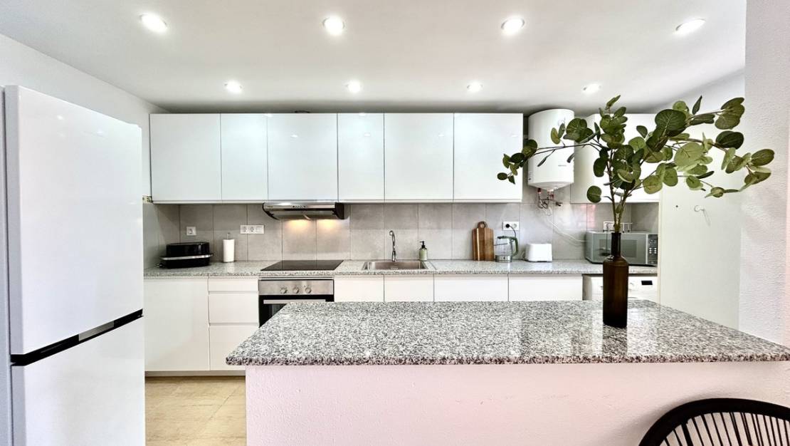 Sale - Apartment - Orihuela - Villamartin