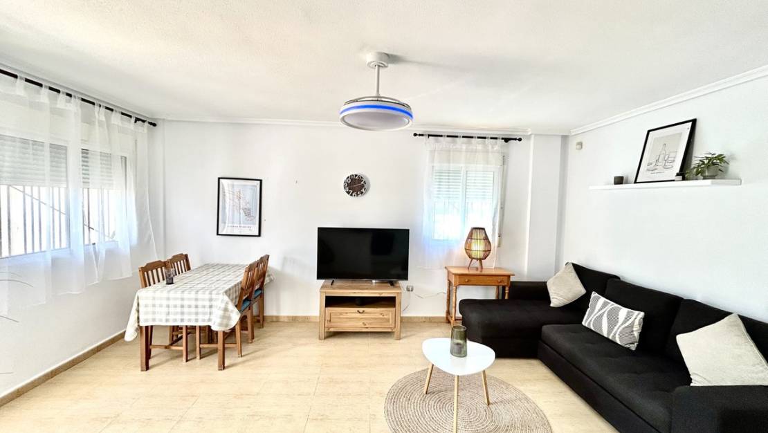 Sale - Apartment - Orihuela - Villamartin