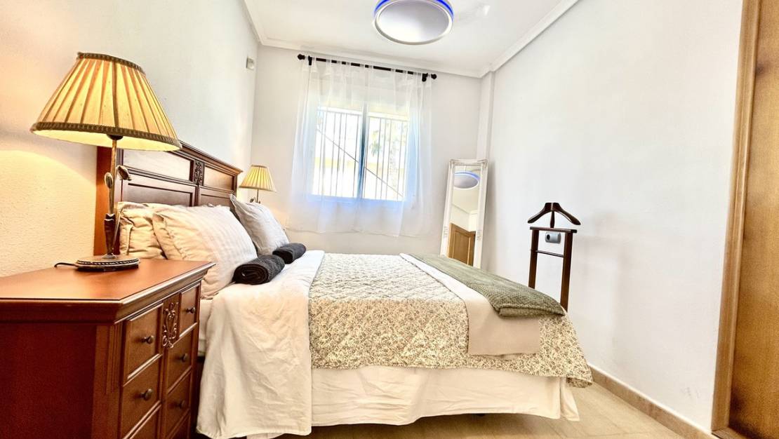 Sale - Apartment - Orihuela - Villamartin