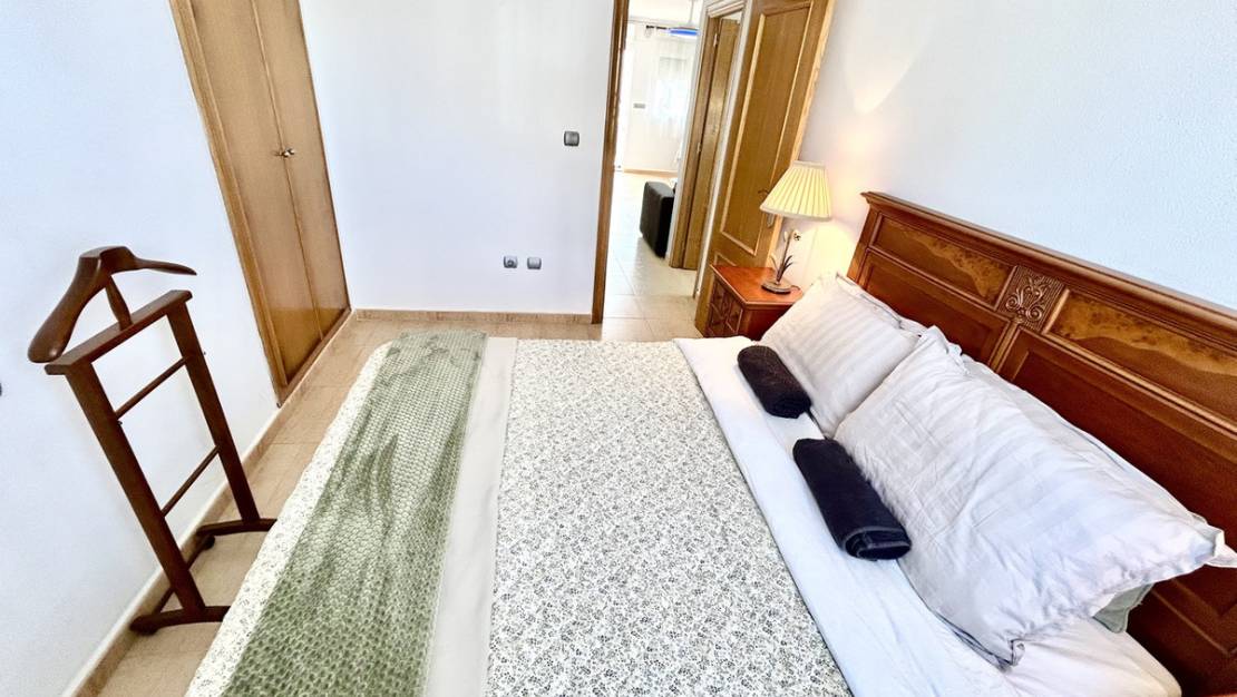 Sale - Apartment - Orihuela - Villamartin
