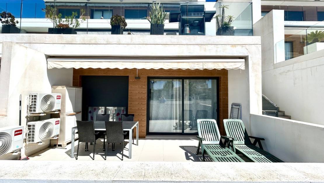 Sale - Apartment - Orihuela - Villamartin