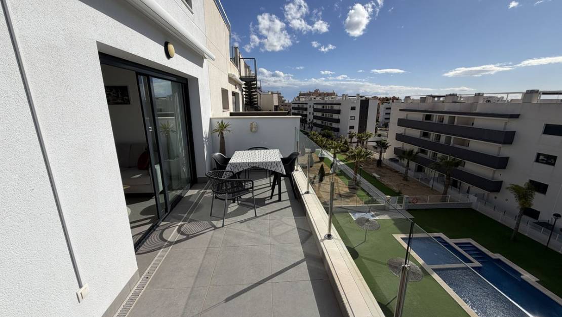 Sale - Apartment - Orihuela - Villamartin