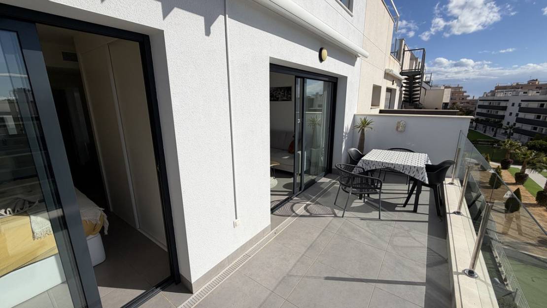 Sale - Apartment - Orihuela - Villamartin