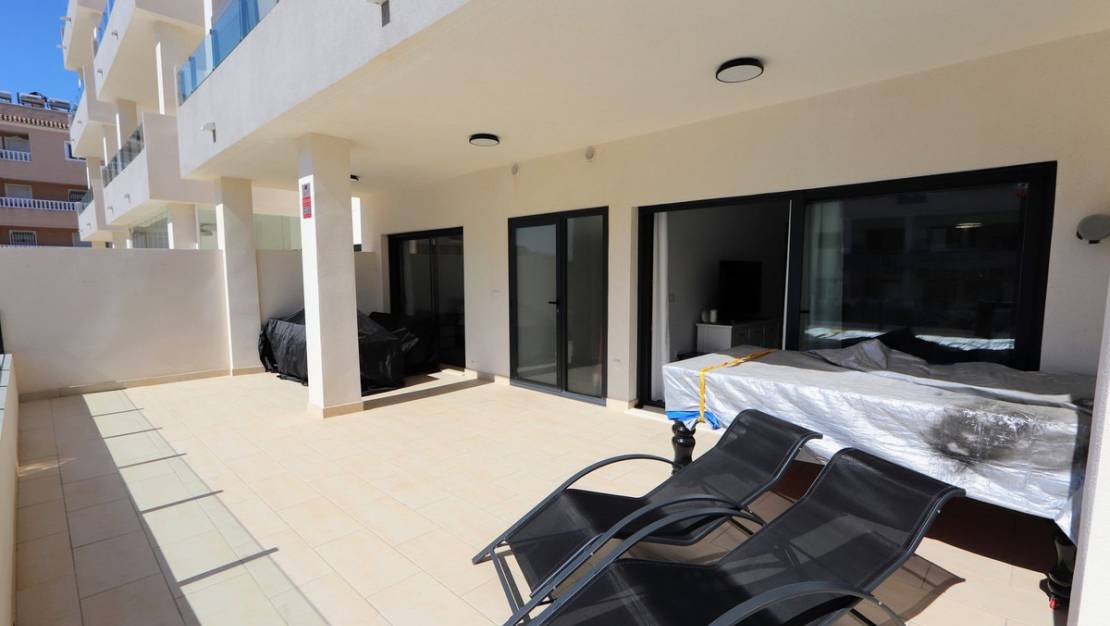 Sale - Apartment - Orihuela - Villamartin