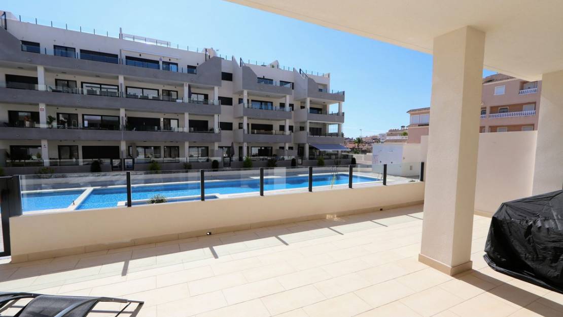 Sale - Apartment - Orihuela - Villamartin