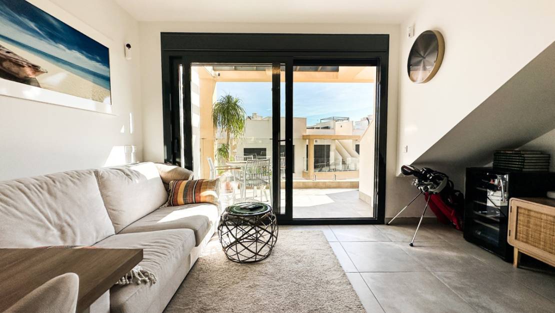 Sale - Apartment - Orihuela - Villamartin