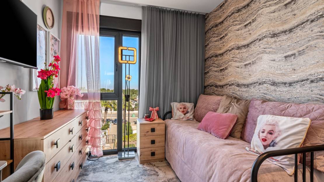 Sale - Apartment - Orihuela - Villamartin