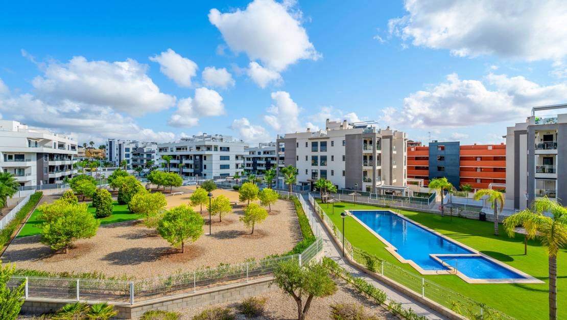 Sale - Apartment - Orihuela - Villamartin