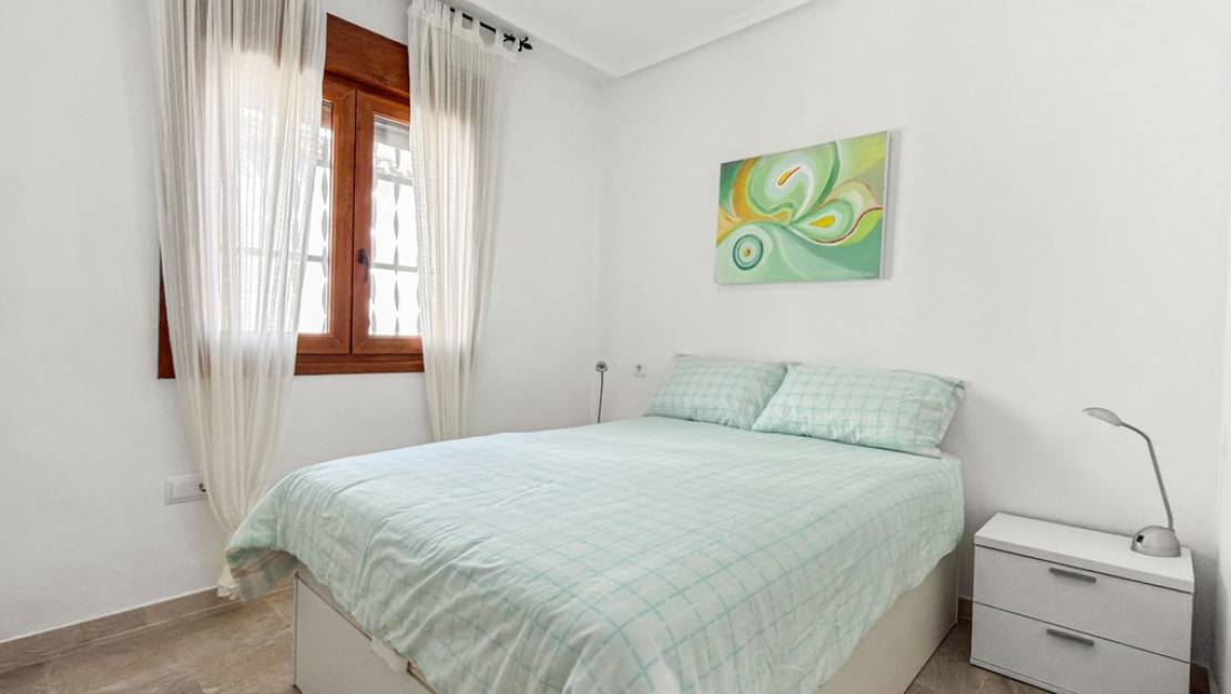 Sale - Apartment - Orihuela - Villamartin