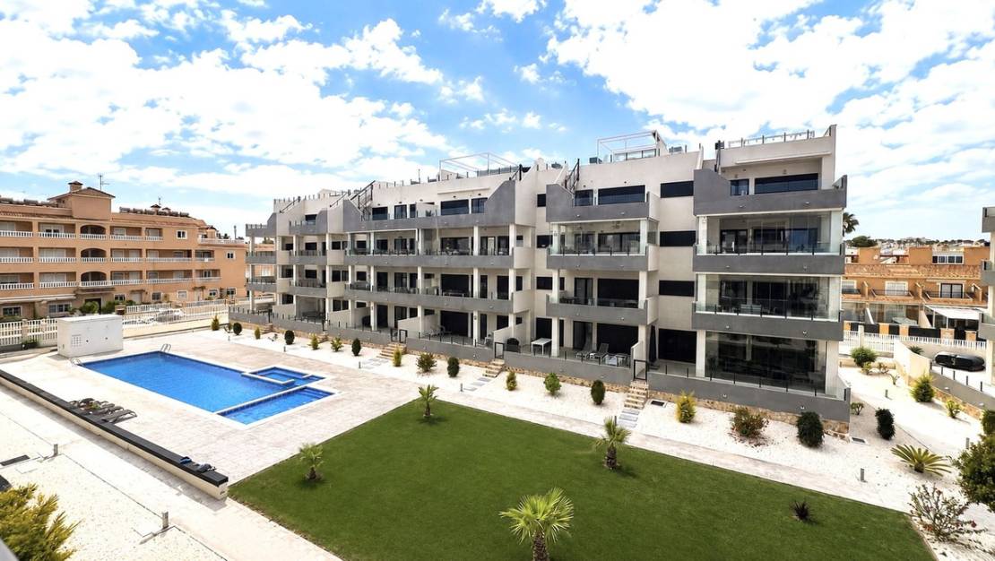 Sale - Apartment - Orihuela - Villamartin