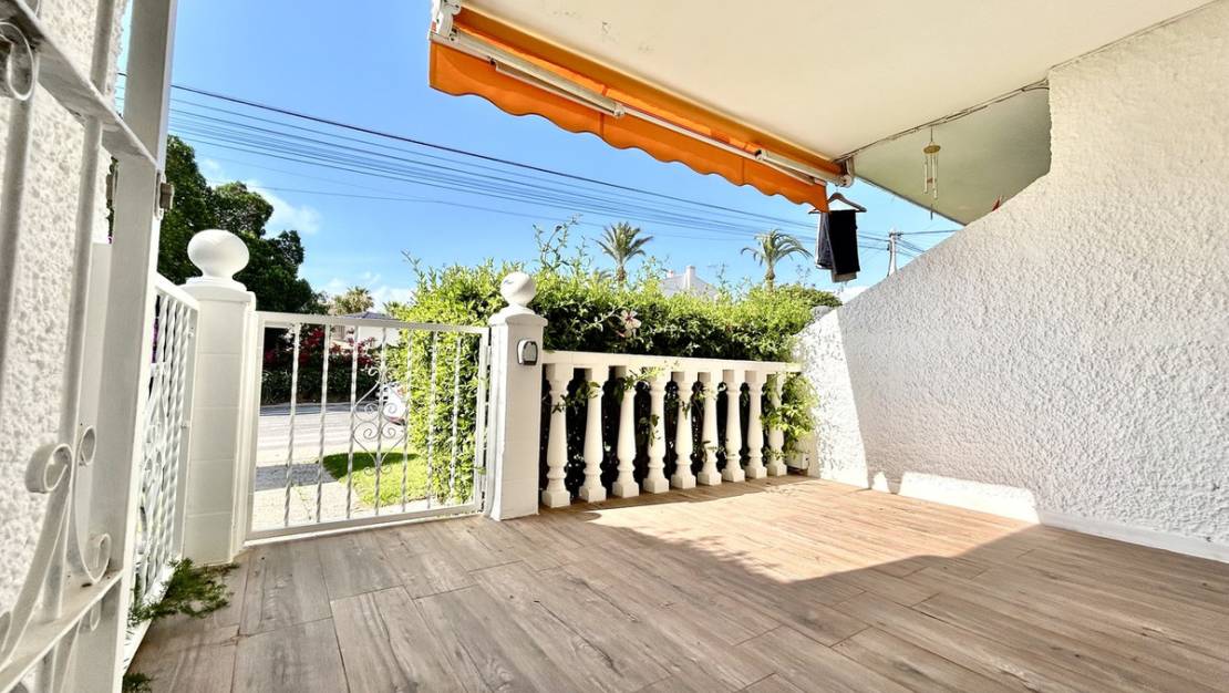 Sale - Apartment - Orihuela - Villamartin