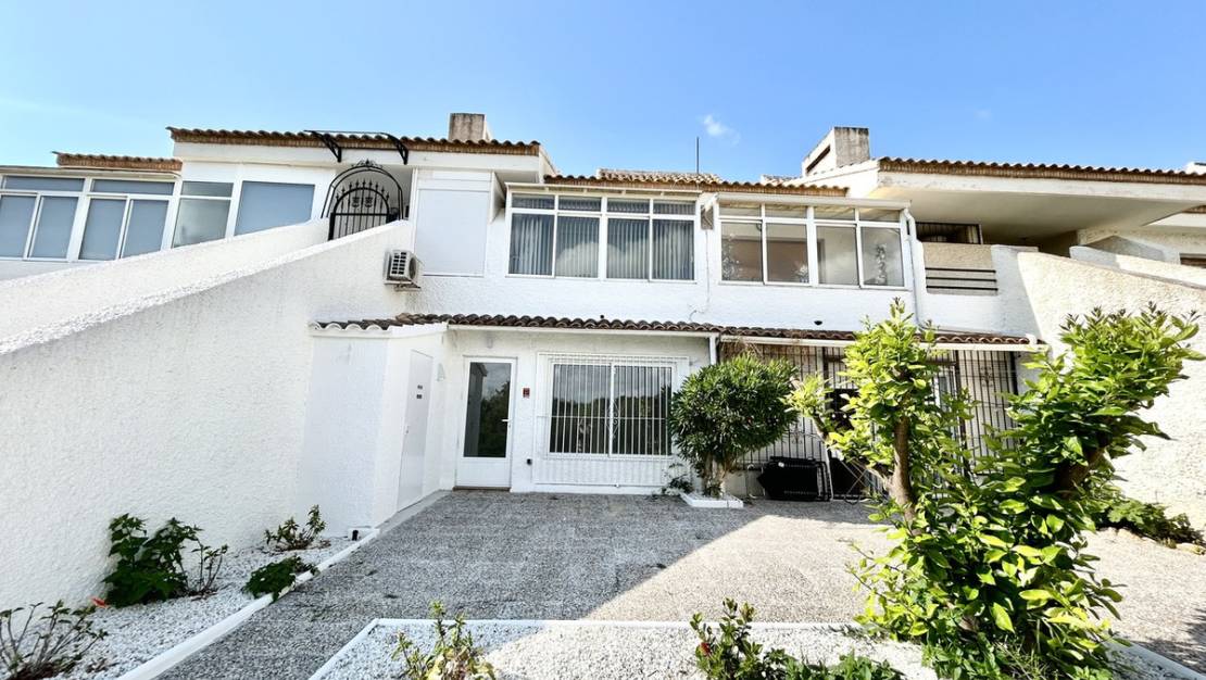 Sale - Apartment - Orihuela - Villamartin