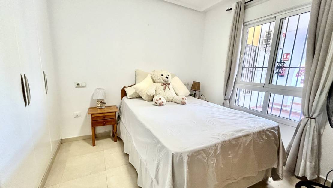 Sale - Apartment - Orihuela - Villamartin