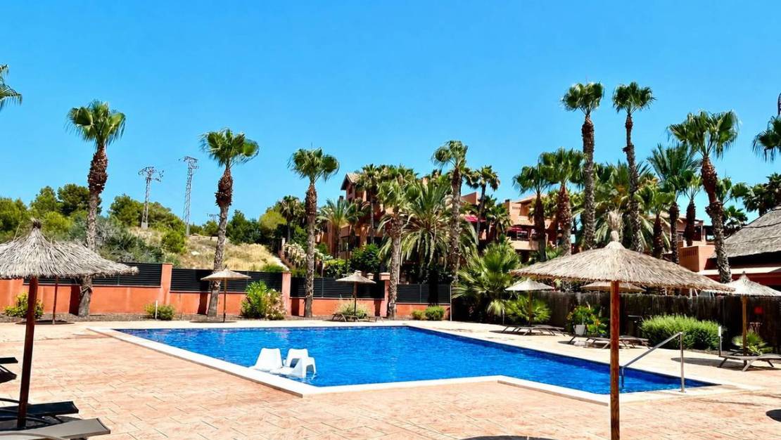 Sale - Apartment - Orihuela - Villamartin