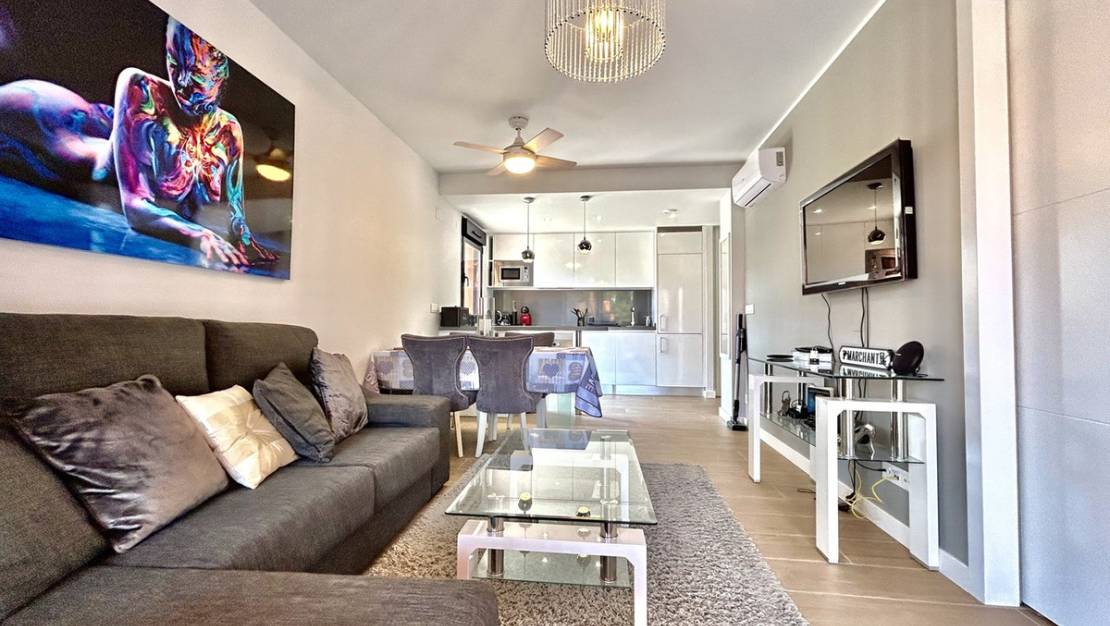 Sale - Apartment - Orihuela - Villamartin