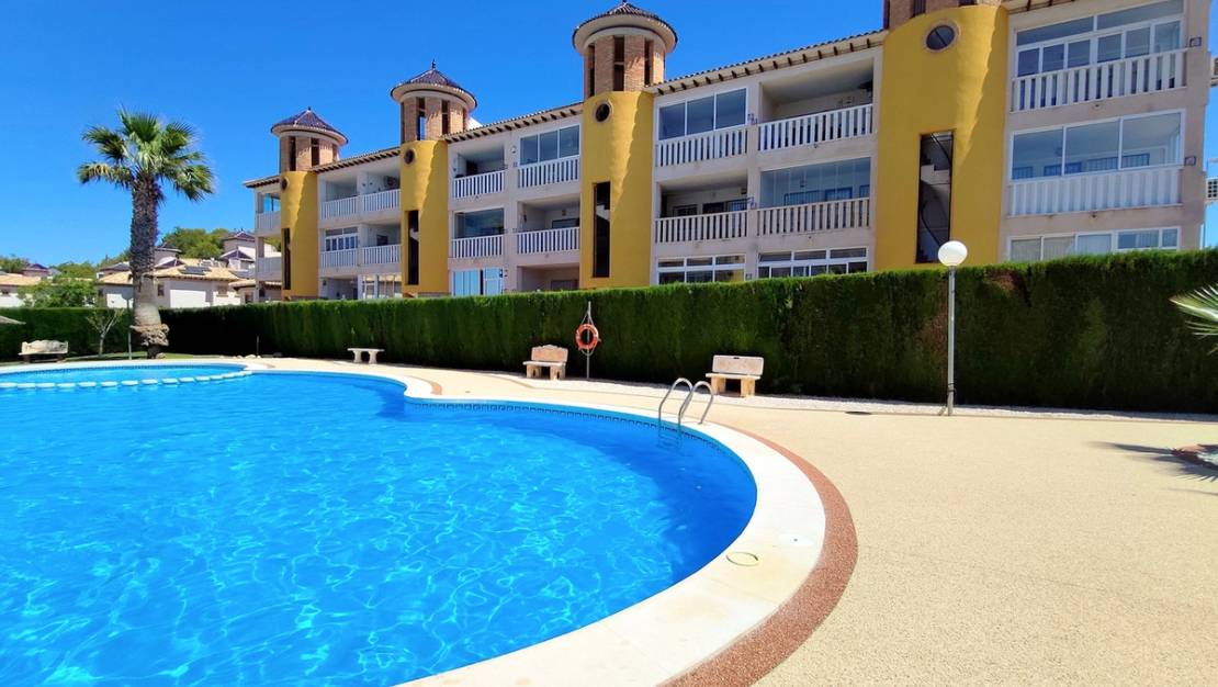 Sale - Apartment - Orihuela - Villamartin