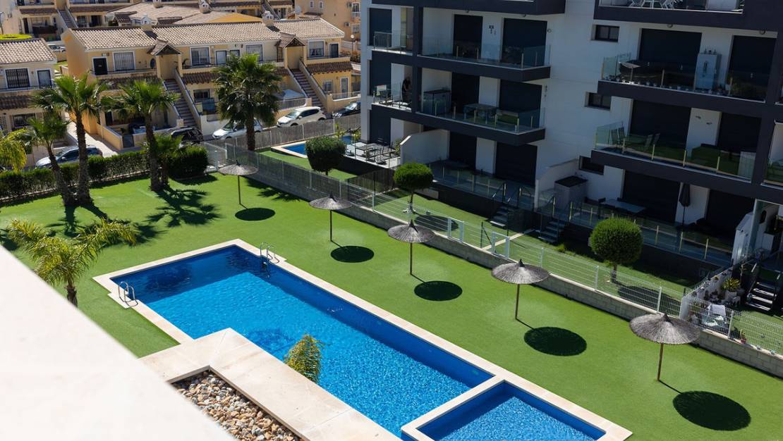 Sale - Apartment - Orihuela - Villamartin