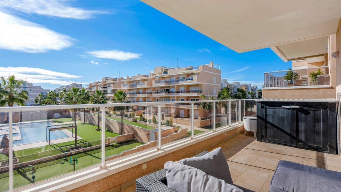 Sale - Apartment - Orihuela - Villamartin