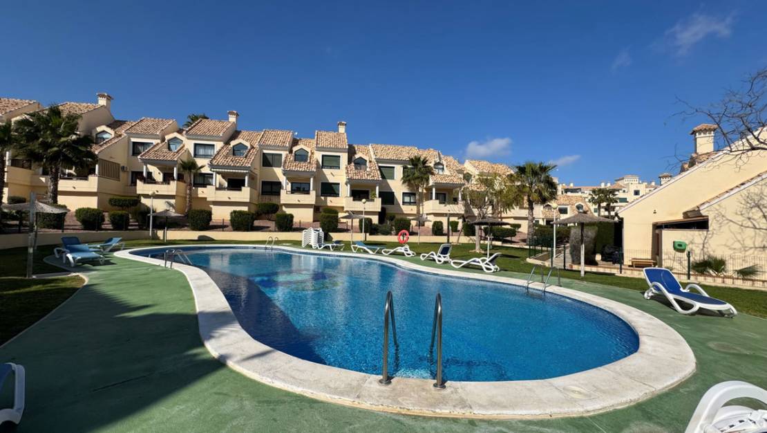 Sale - Apartment - Orihuela - Villamartin
