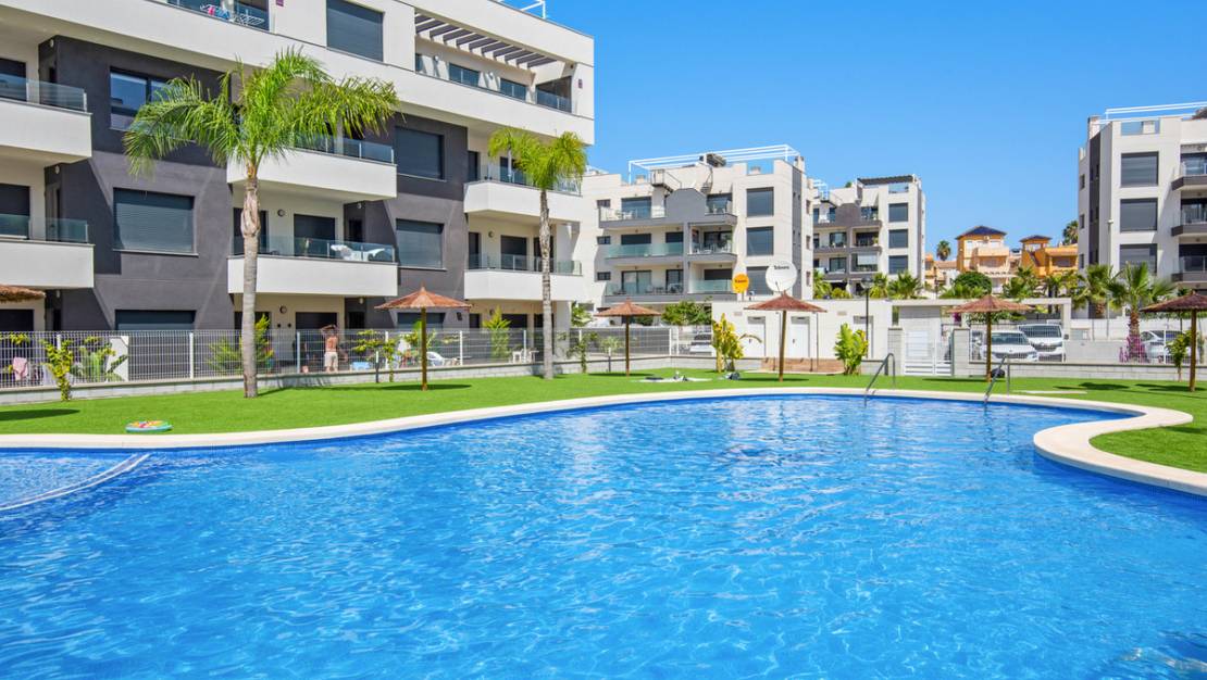Sale - Apartment - Orihuela - Villamartin