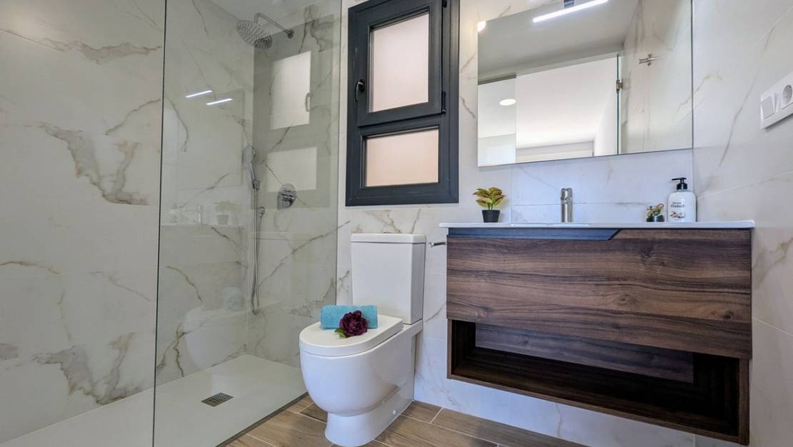 Sale - Apartment - Orihuela - Villamartin
