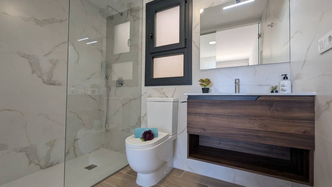 Sale - Apartment - Orihuela - Villamartin