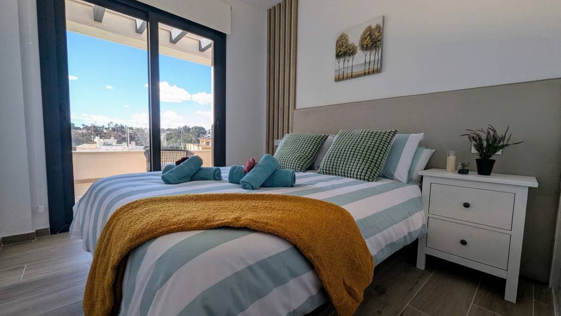 Sale - Apartment - Orihuela - Villamartin