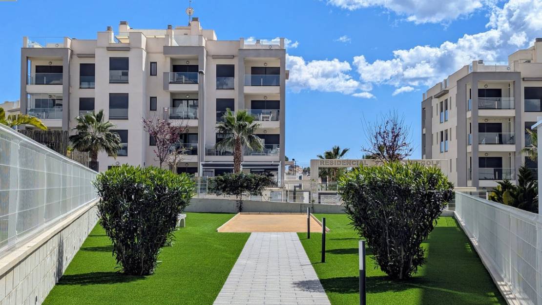 Sale - Apartment - Orihuela - Villamartin