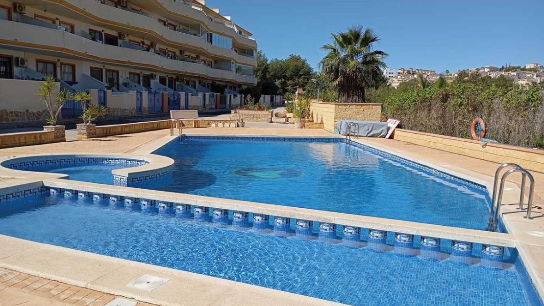 Sale - Apartment - Orihuela - Villamartin