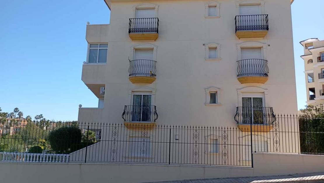 Sale - Apartment - Orihuela - Villamartin