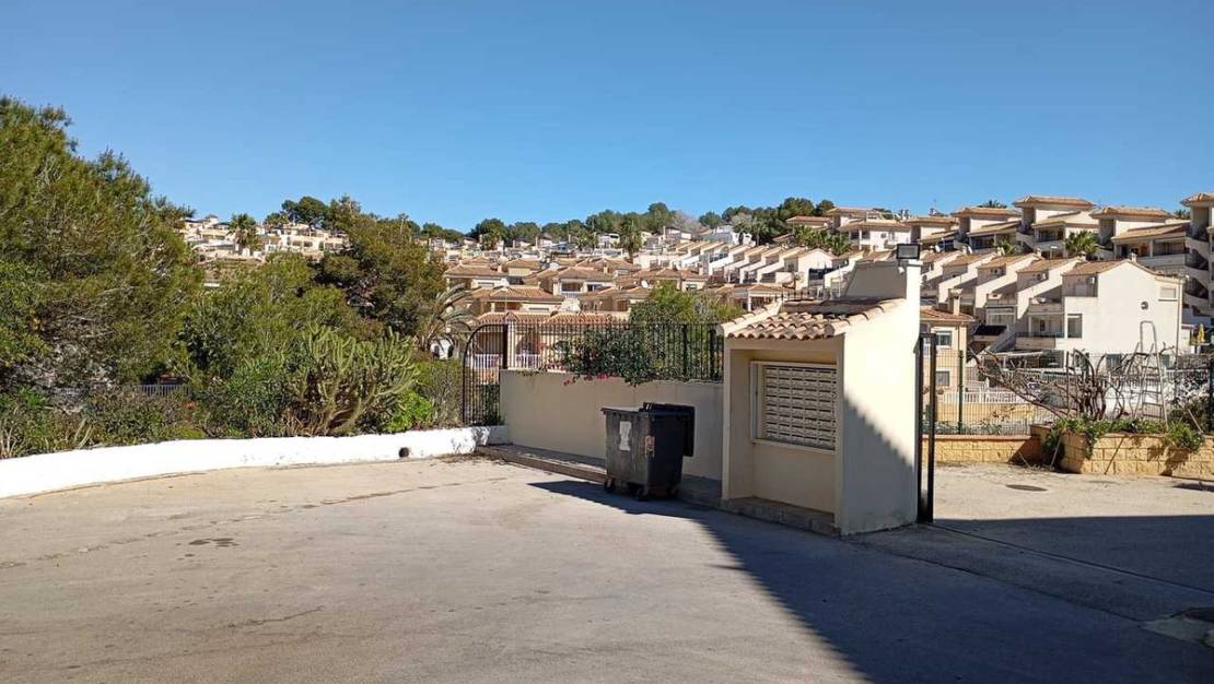 Sale - Apartment - Orihuela - Villamartin