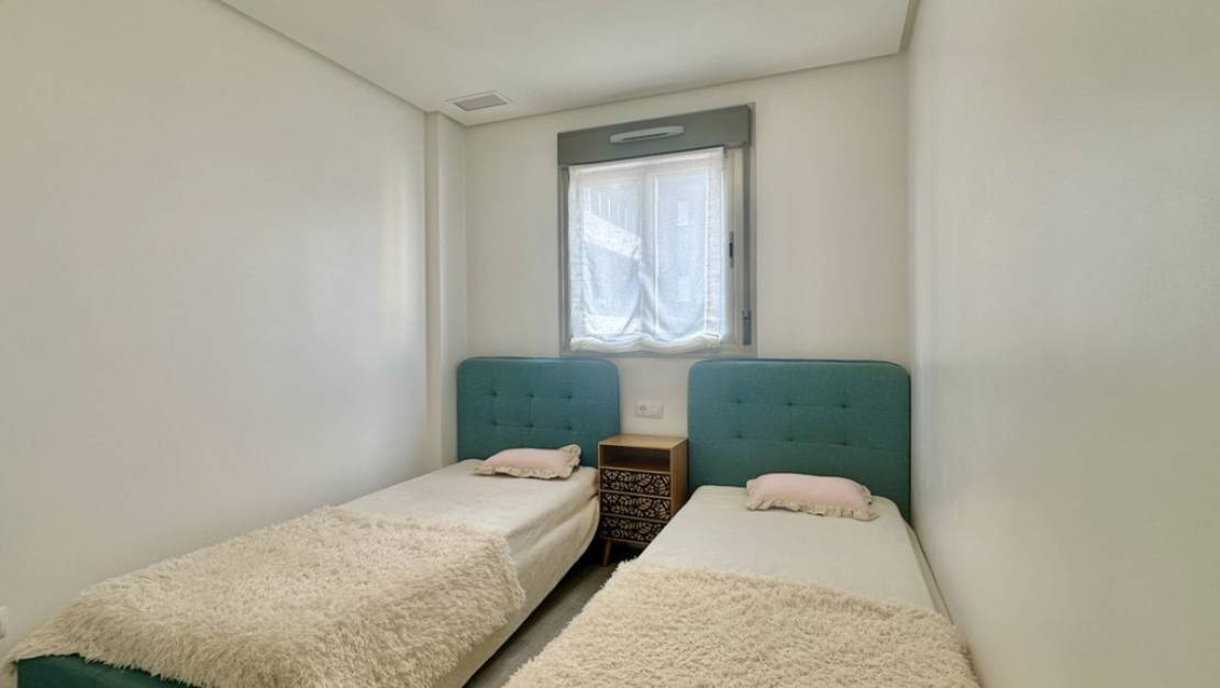 Sale - Apartment - Orihuela - Villamartin